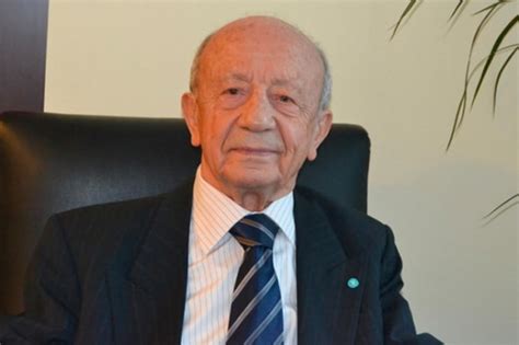 Eski Adalet Bakanı Hikmet Sami Türk: AYM kararları Yargıtay’ı da bağlar